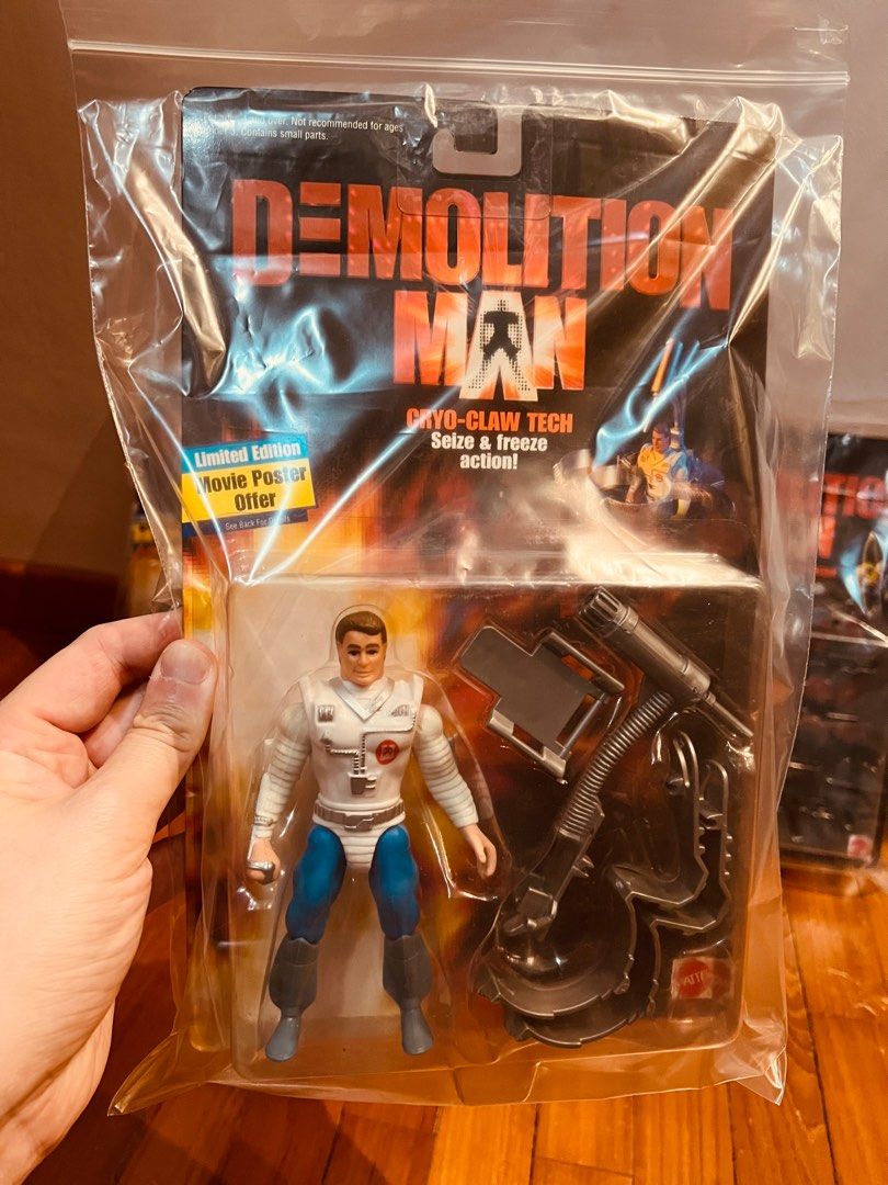 Demolition man shop action figures