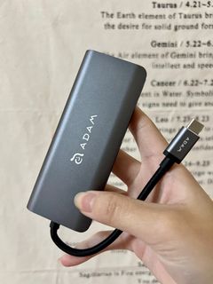 由 queena_0921 (刊登 ID 1215224568，圖片 1) 提交，位於 的 (類別：)，說明：。