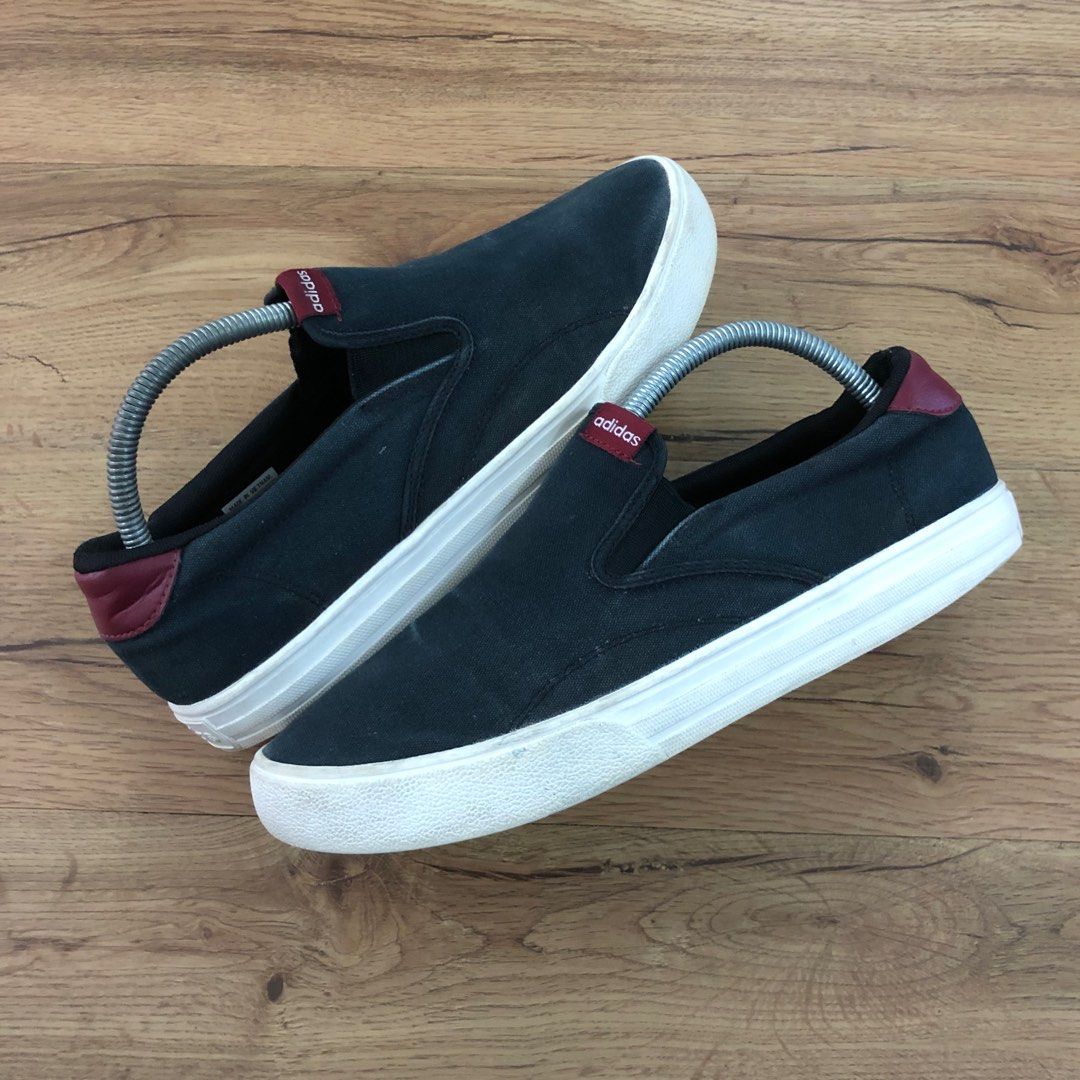 Adidas slip on uk hotsell