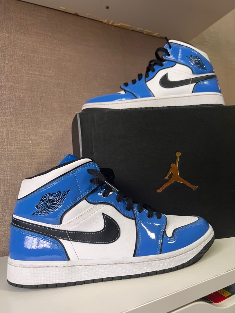 aj1 signal blue