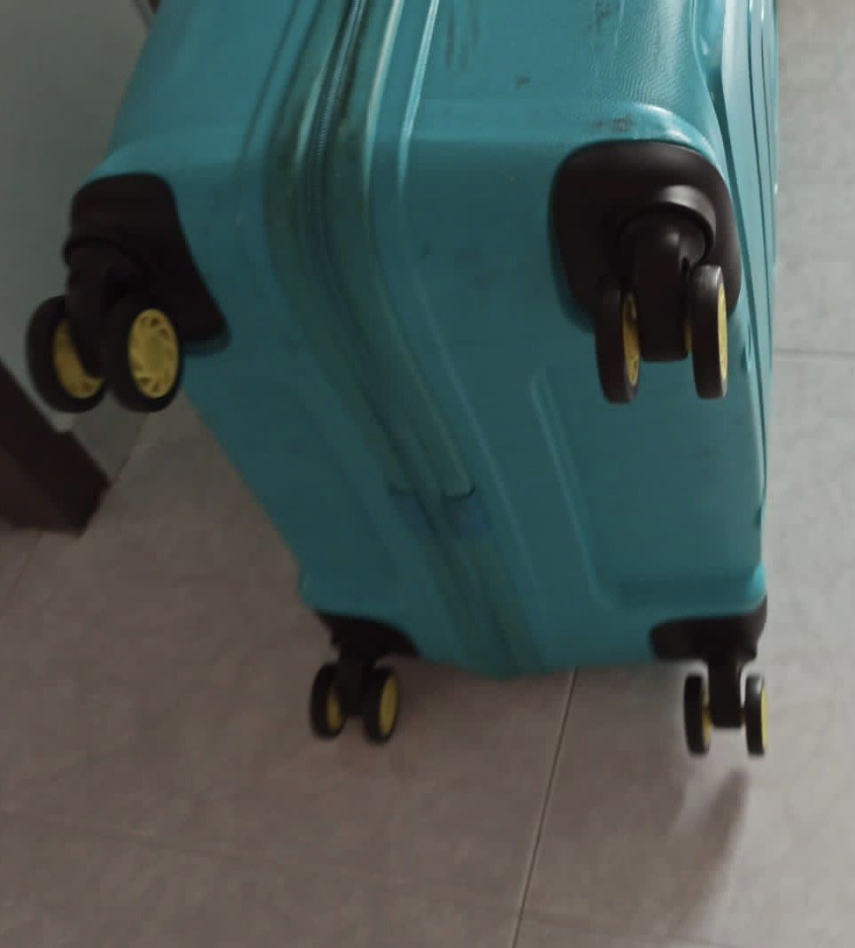 American tourister replacement wheel, Hobbies & Toys, Travel, Luggage on Carousell