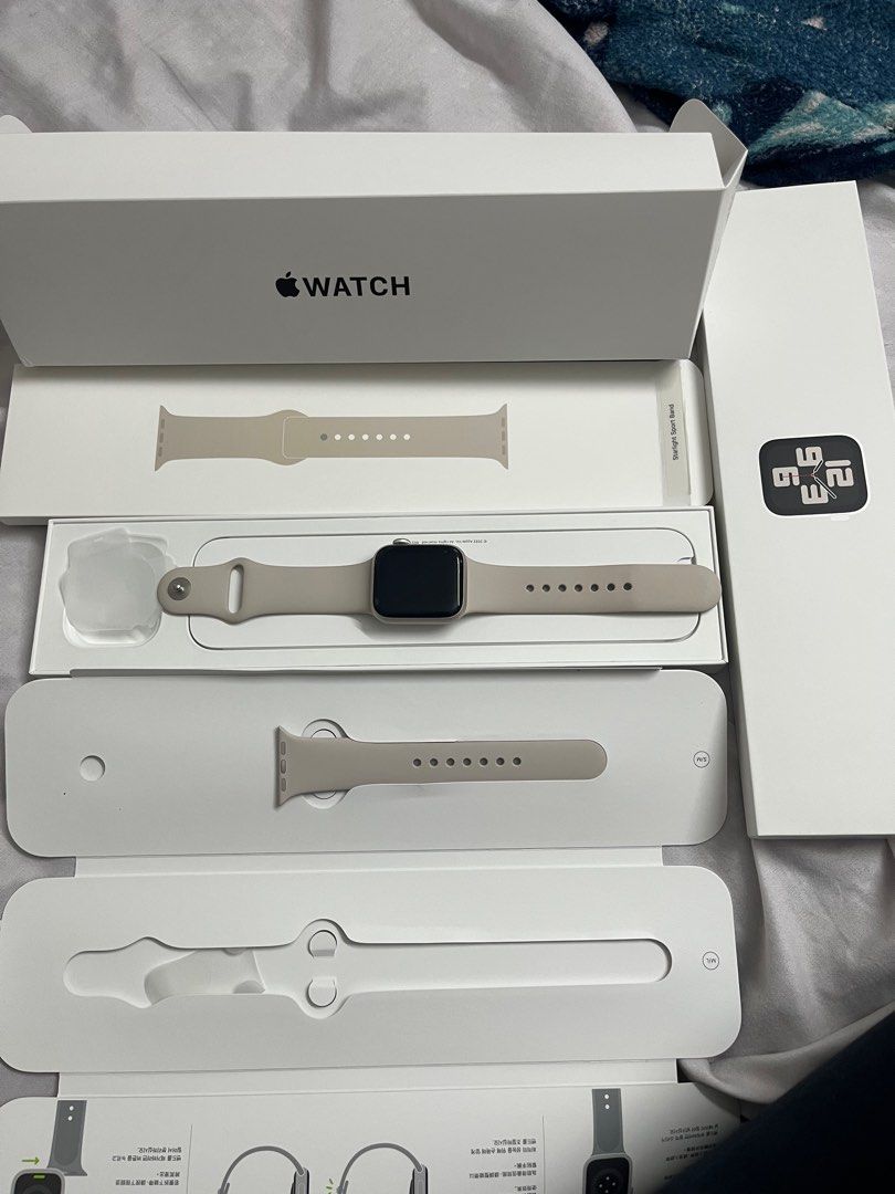 Apple Watch SE 2nd generation 40mm Mobile Phones Gadgets