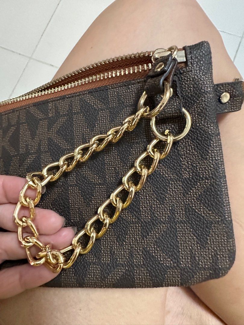 Authentic MK Belt Bag (Category: Luxury Bags & Wallets) located in General Trias. Submitted by pazmaravillas (Listing ID 1214157181, Image 3). Description: .