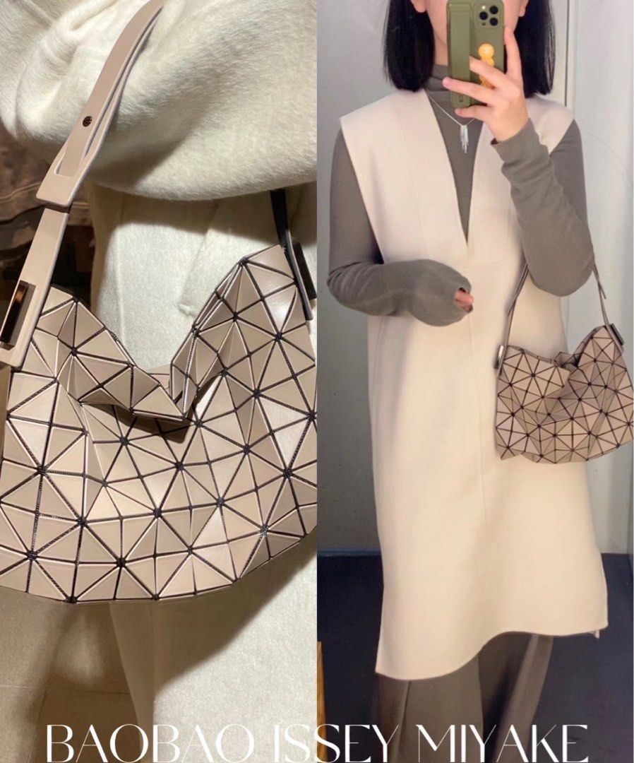 BAO BAO ISSEY MIYAKE BAGUETTE MATTE SMALL