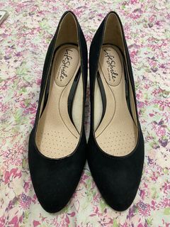 Black Heels/Shoes