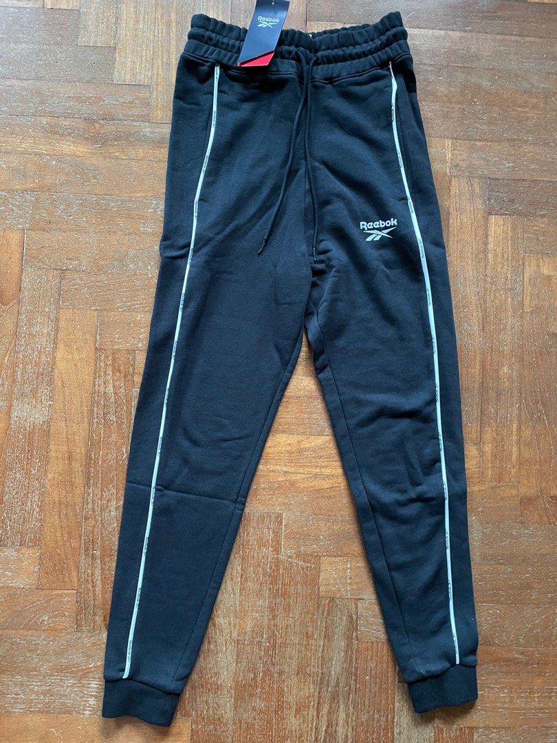 Reebok jogging pants outlet