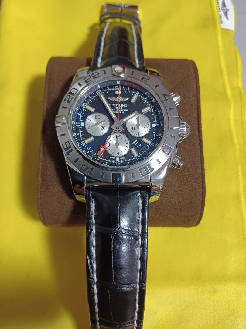 Chronomat best sale 44 gmt