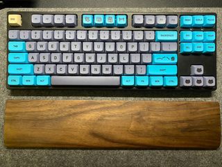 (Category: ) located in . Submitted by xinglersoo (Listing ID 1215217209, Image 1). Description: .