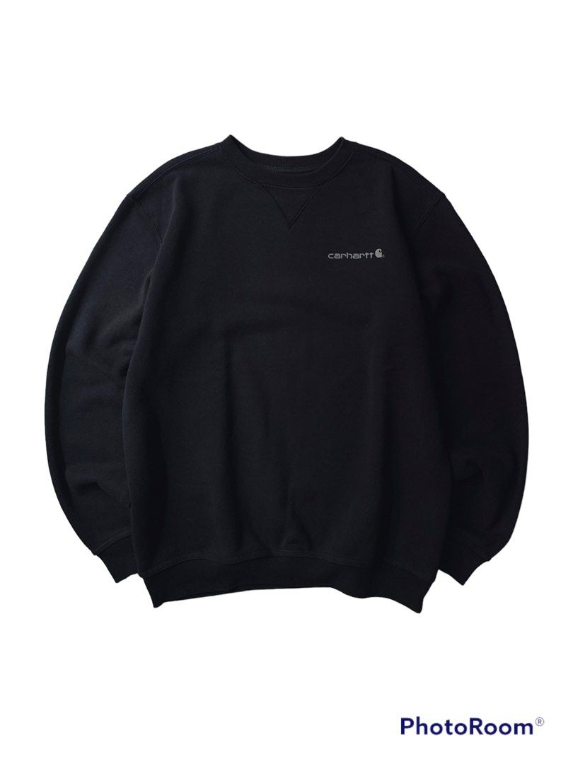 Carhartt midweight graphic crewneck sweatshirt Fesyen Pria Pakaian Atasan di Carousell