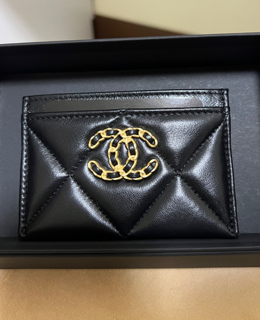 Chanel 19 card holder, Luxury, Bags & Wallets on Carousell