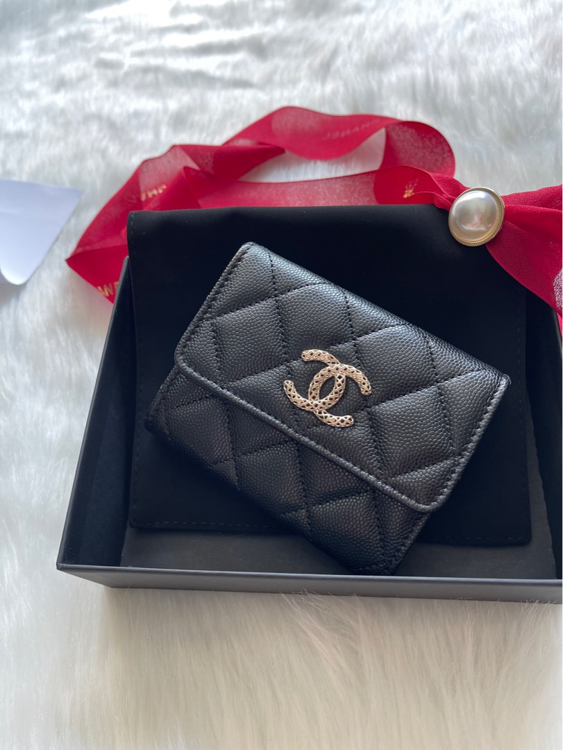 Chanel 23P XL Card Holder, Women's Fashion, Bags & Wallets, Wallets & Card  Holders on Carousell