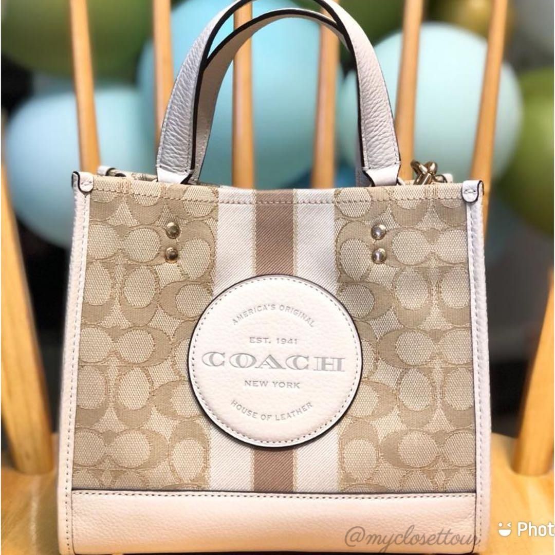 COACH TOTE BAG, Women's Fashion, Bags & Wallets, Tote Bags on Carousell