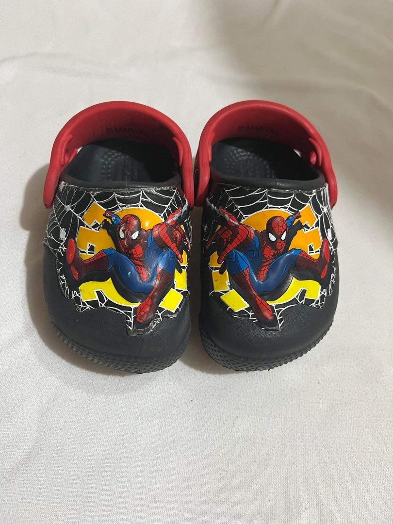 Crocs online spiderman lights
