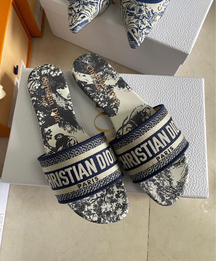 dway slide dior price