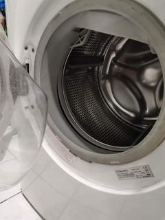 Electrolux EWW1292 WASHING MACHINE