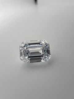 (Category: ) located in . Submitted by ask.diamond (Listing ID 1215282521, Image 1). Description: .