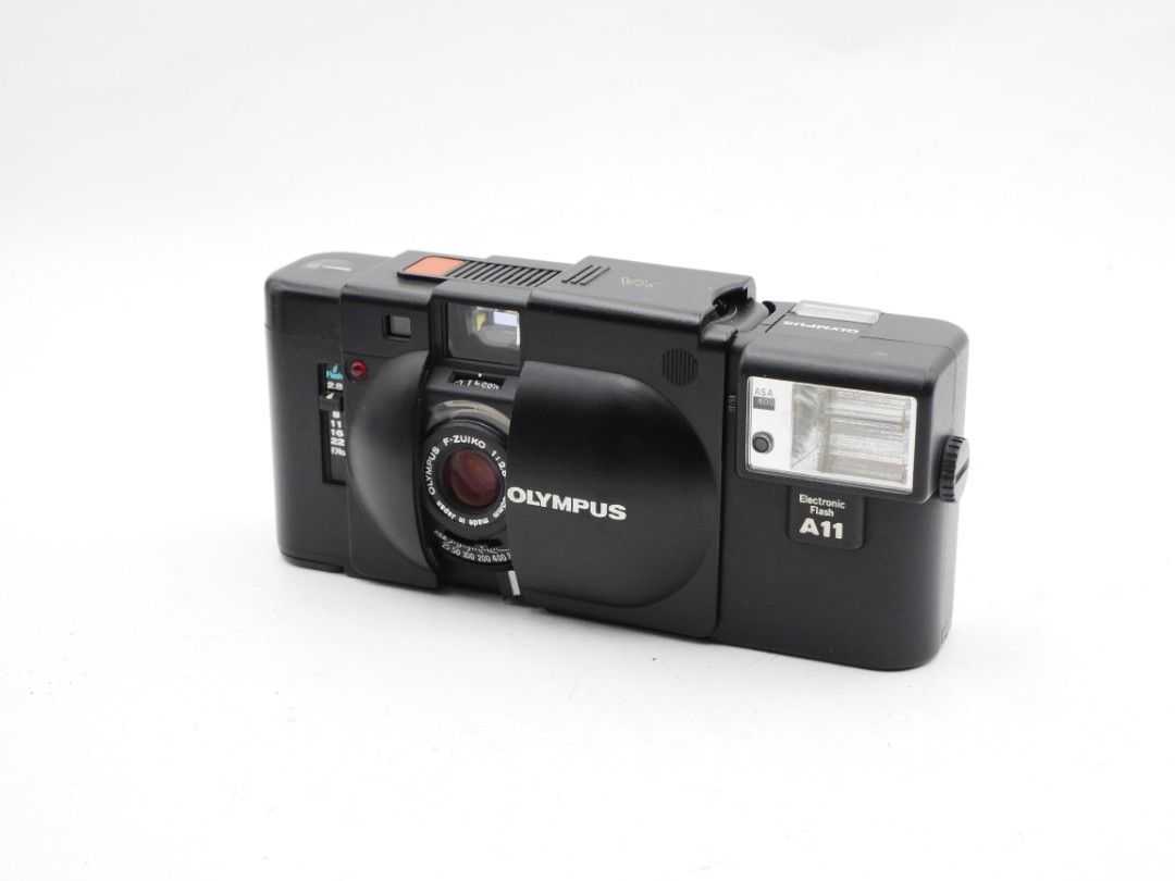 [FILM TESTED] Olympus XA 35mm Film Rangefinder Camera with A11 Flash