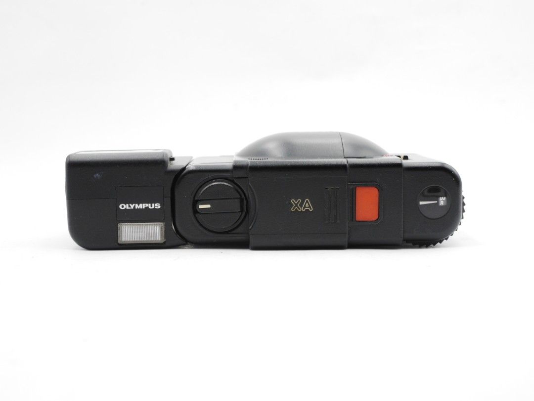 [FILM TESTED] Olympus XA 35mm Film Rangefinder Camera with A11 Flash