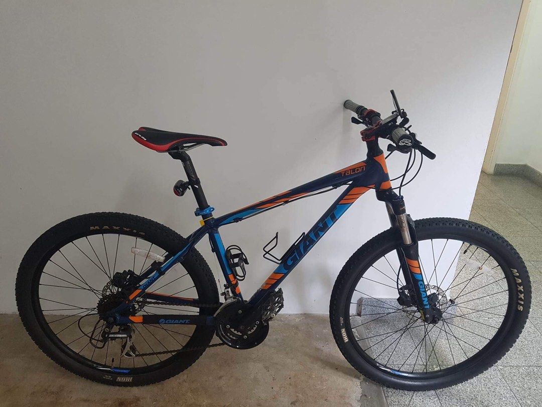Giant Aluxx Technology Mountain Bike 16 Frame Giants Bike