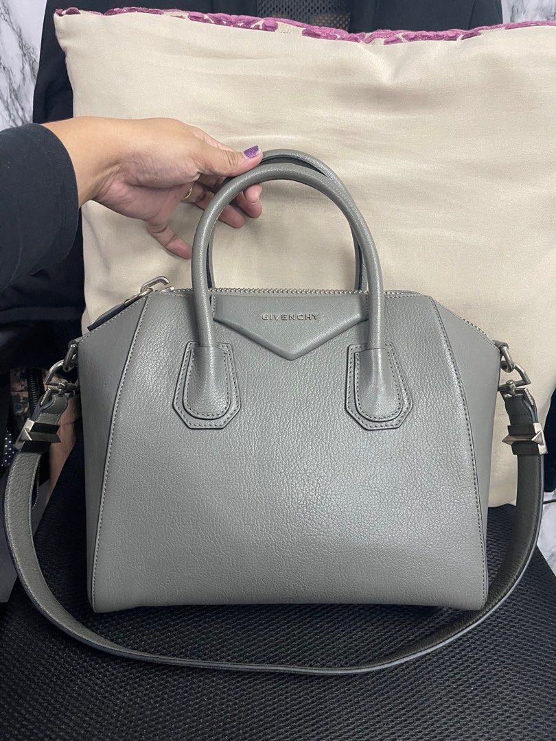 GIVENCHY Antigona Gray Grained Leather Small Bag Luxury Bags