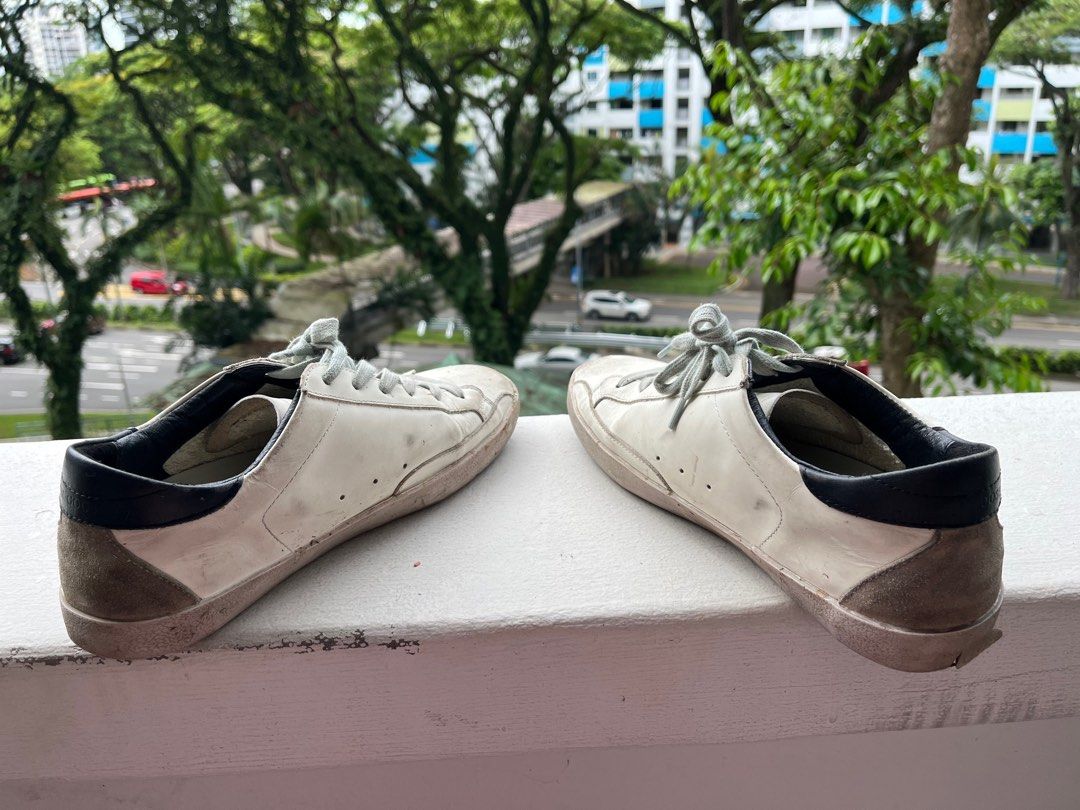 Golden goose online superstar taped sneaker