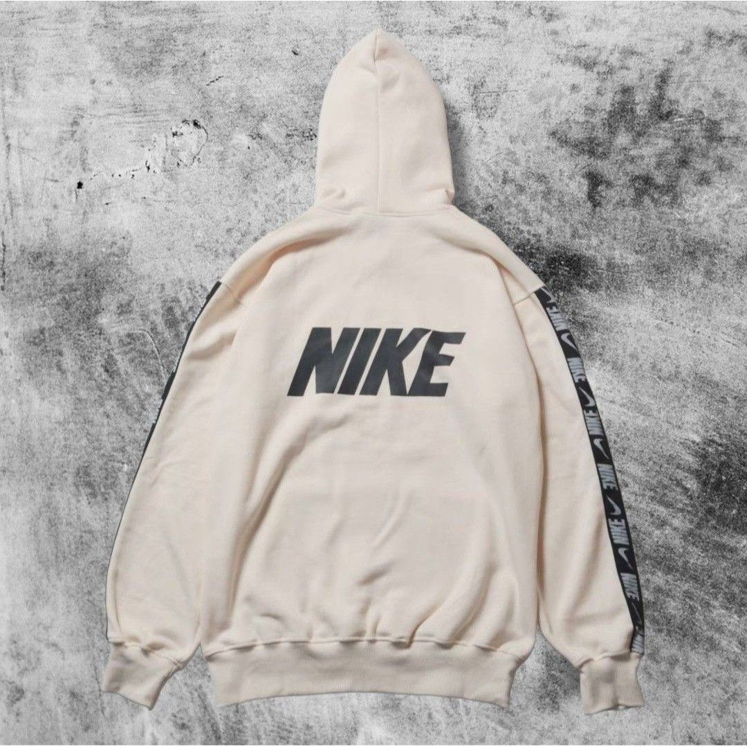 Hoodie Nike Taped Cream, Fesyen Pria, Pakaian Baju Luaran di