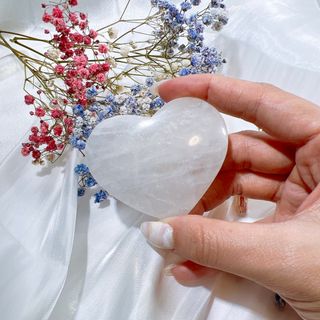 （分類：）位於 。 由 1010stone13 提交（商品編號 1215200911，圖片 1）。簡介： 。