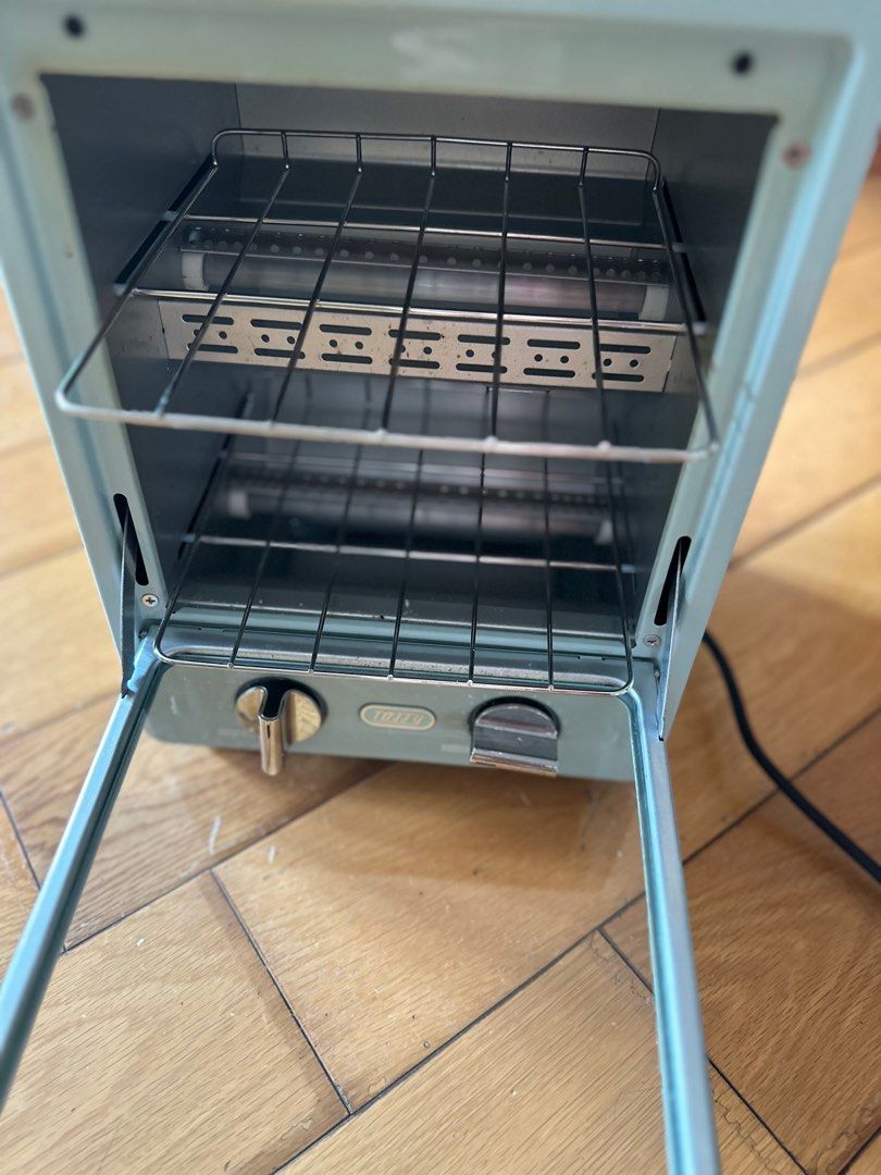 Janpan Brand Toffy compact Oven Toaster, TV & Home Appliances, Kitchen