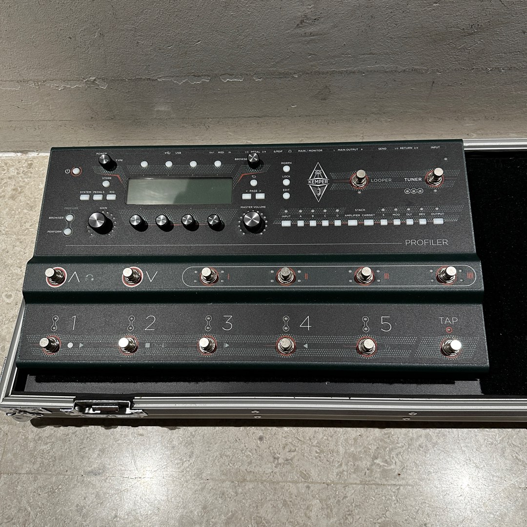 Kemper Stage (Free Flight Case), Hobbies & Toys, Music & Media, Musical