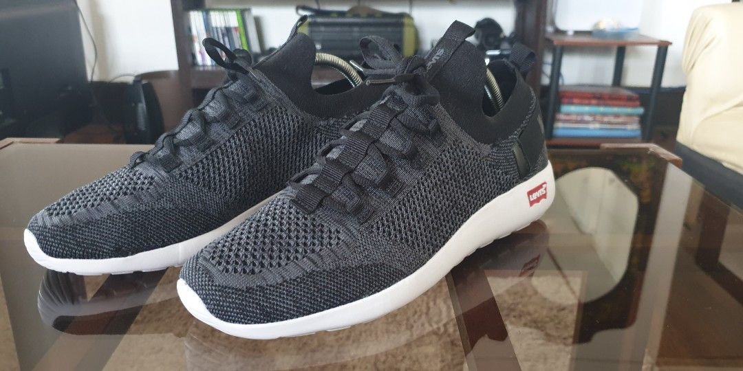 Levis running 2025 shoes