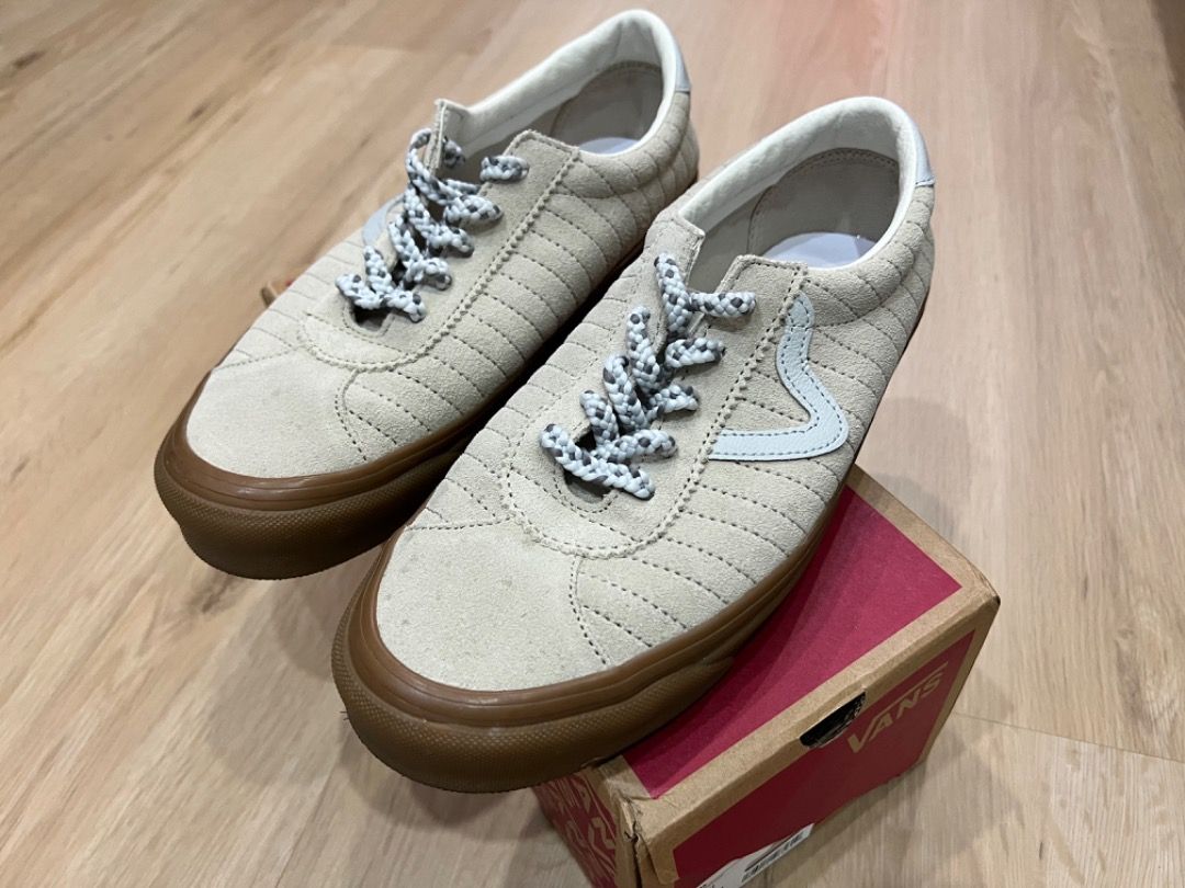 LIKE BRAND NEW ANAHEIM FACTORY STYLE 73 DX US 9 Men s Fashion Footwear Sneakers on Carousell