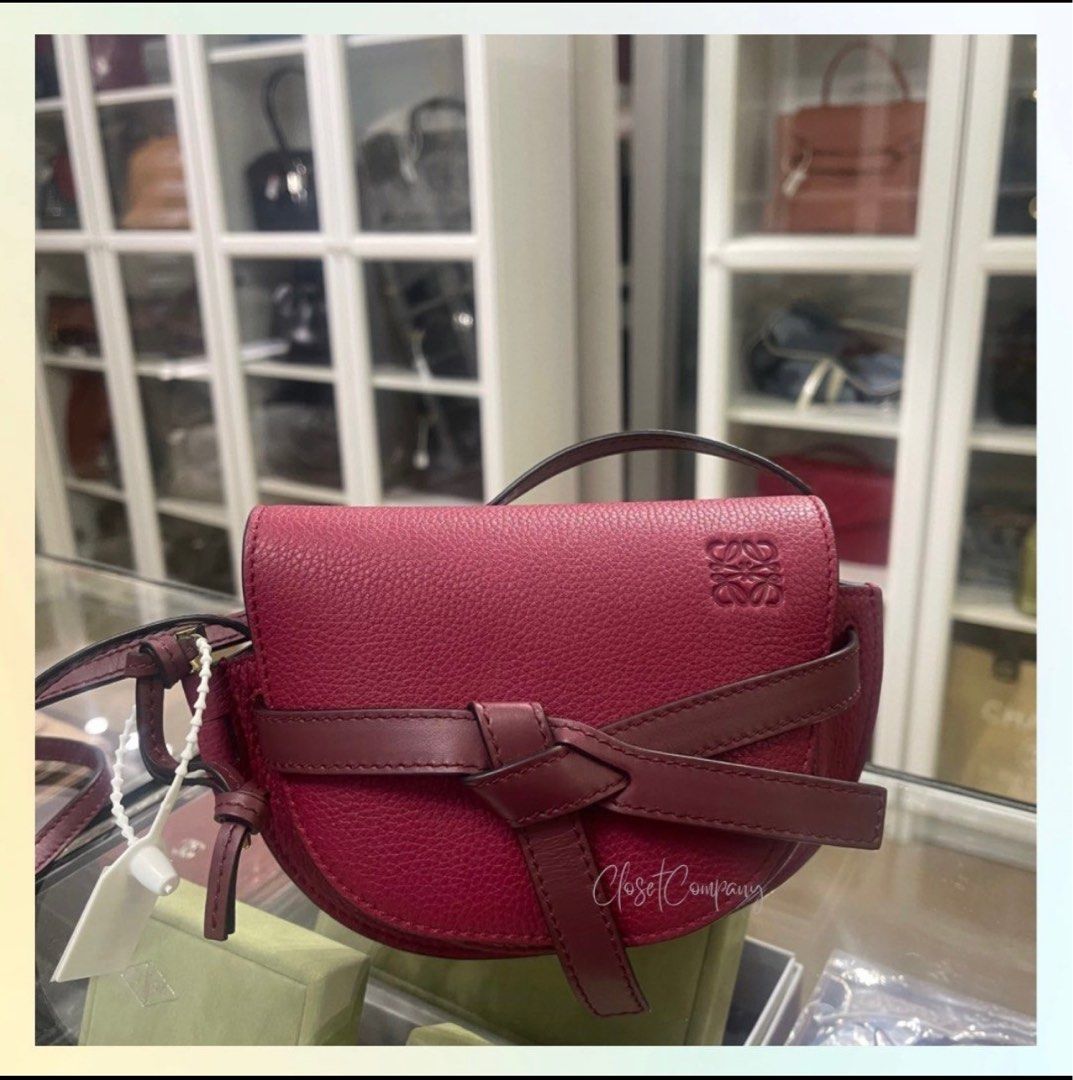 Loewe Mini Gate Raspberry Wine Leather Cross Body Bag (Category: Luxury Bags & Wallets) located in Taguig. Submitted by closetcompany (Listing ID 1215307774, Image 1). Description: Loewe Mini Gate Raspberry Wine Leather Cross Body Bag Php 62k 🫧Condition: Brand New 🫧Rating: 10/10 🫧Inclusions: dust bag, care cards, and gift receipt 🫧Modes of Payment: Cash BDO credit card (Up to 12 mos installment with interest) Layaway Paypal Accepted Bank Tran