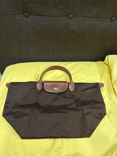 (Category: ) located in . Submitted by preloved_e (Listing ID 1215283818, Image 1). Description: .