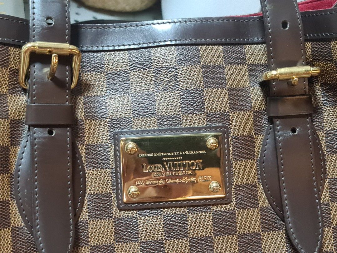 Louis vuitton purse 2024 with gold plate