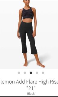 (Category: ) located in . Submitted by wardrobe.clearing (Listing ID 1215174910, Image 1). Description: .