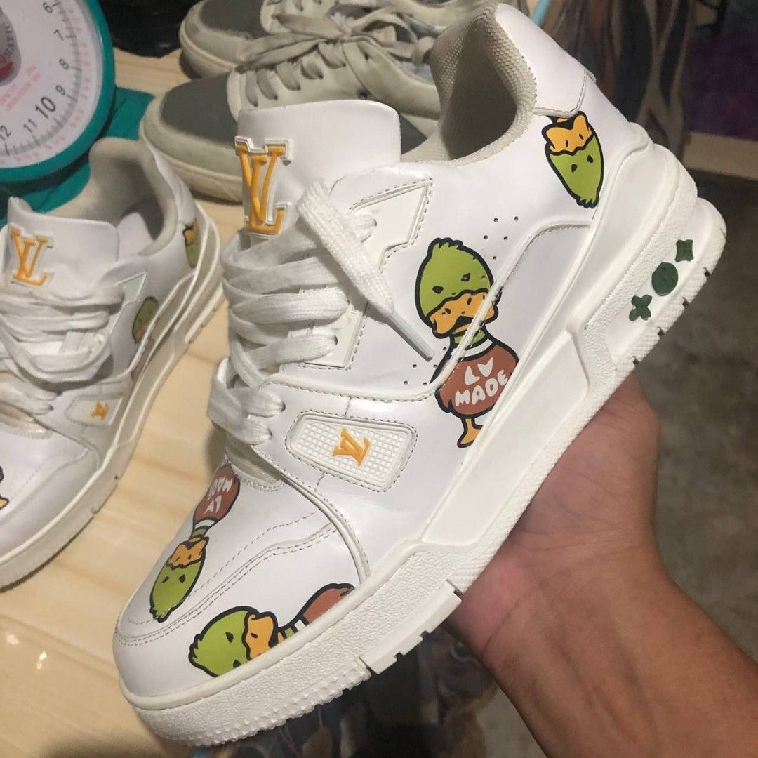 WTS Louis Vuitton LV Trainer x Nigo Duck White Size 7.5, Luxury, Sneakers &  Footwear on Carousell
