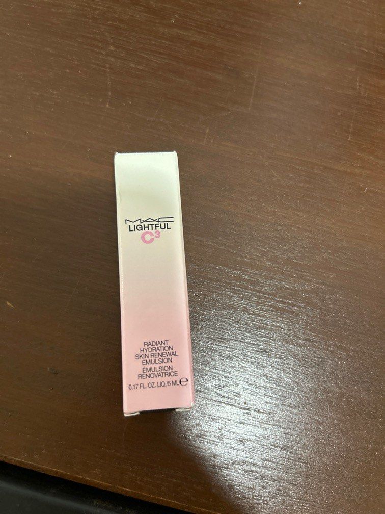 Mac emulsion sample (Category: Face Care) located in Kuala Lumpur. Submitted by preloved_e (Listing ID 1215265661, Image 1). Description: .