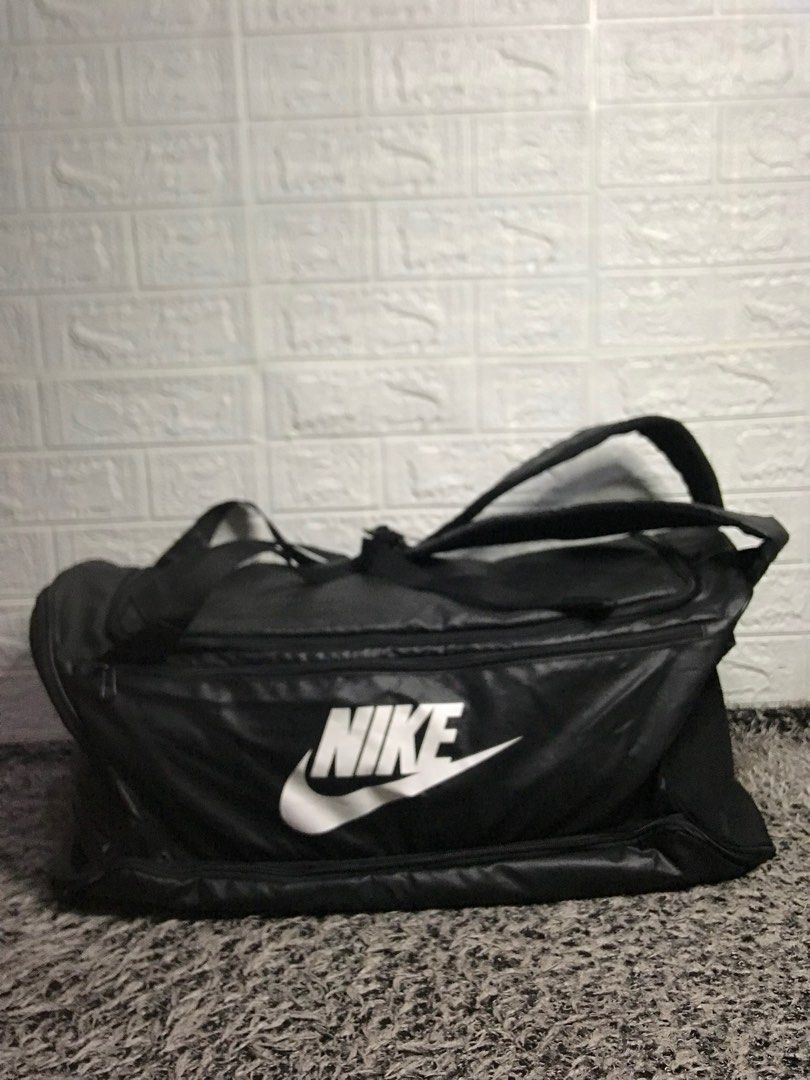 NIKE BRASILIA CONVERTIBLE DUFFEL BACKPAK, Men's Fashion, Bags