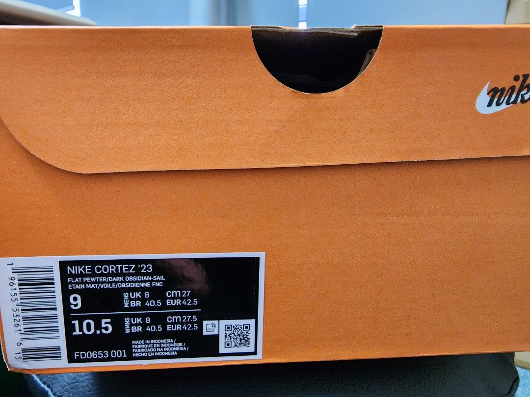 US9 Nike Cortez ' 'Georgetown' size? Exclusive, 男裝, 鞋, 波鞋