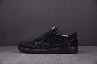 (Category: ) located in . Submitted by khai.uasneakers (Listing ID 1215245653, Image 1). Description: .