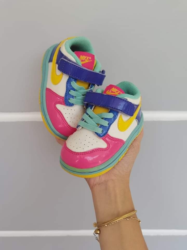 newborn nike shoes girl