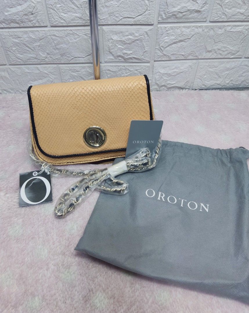 Original Oroton Mini Crossbody Chain Bag, Women's Fashion, Bags