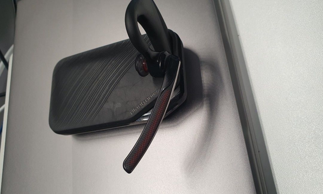 Plantronics hotsell plt v5200