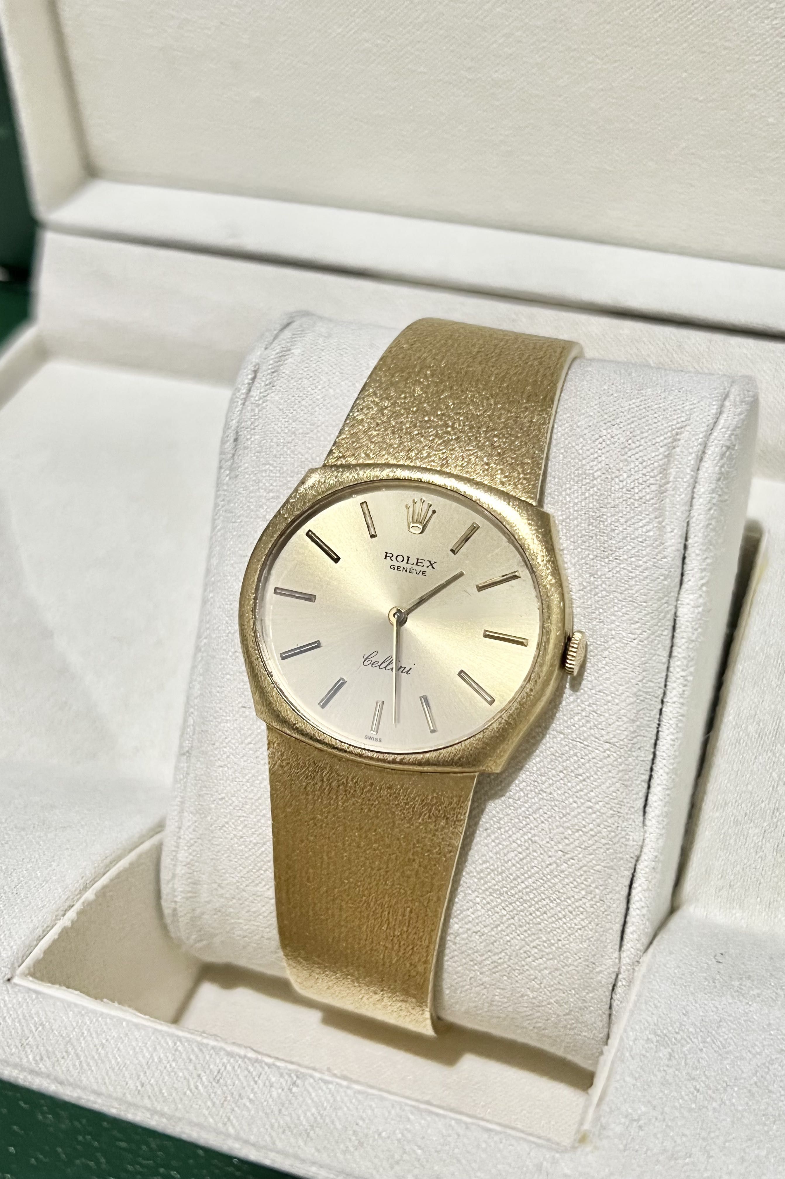 Rare ROLEX Cellini 18k Solid Gold Dress Watch