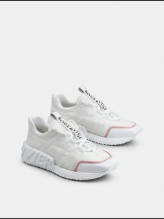 Roger Vivier Viv' Go織物綁帶運動鞋 (白色) Viv' Go Lace Up Sneakers in Technical Fabrics (White)