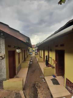 Rumah dikontrakan Bu. Hj. Entin