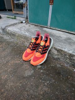 Sepatu adidas Ultraboost London  (SPECIAL EDITION)