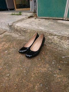 Sepatu barari/size  39