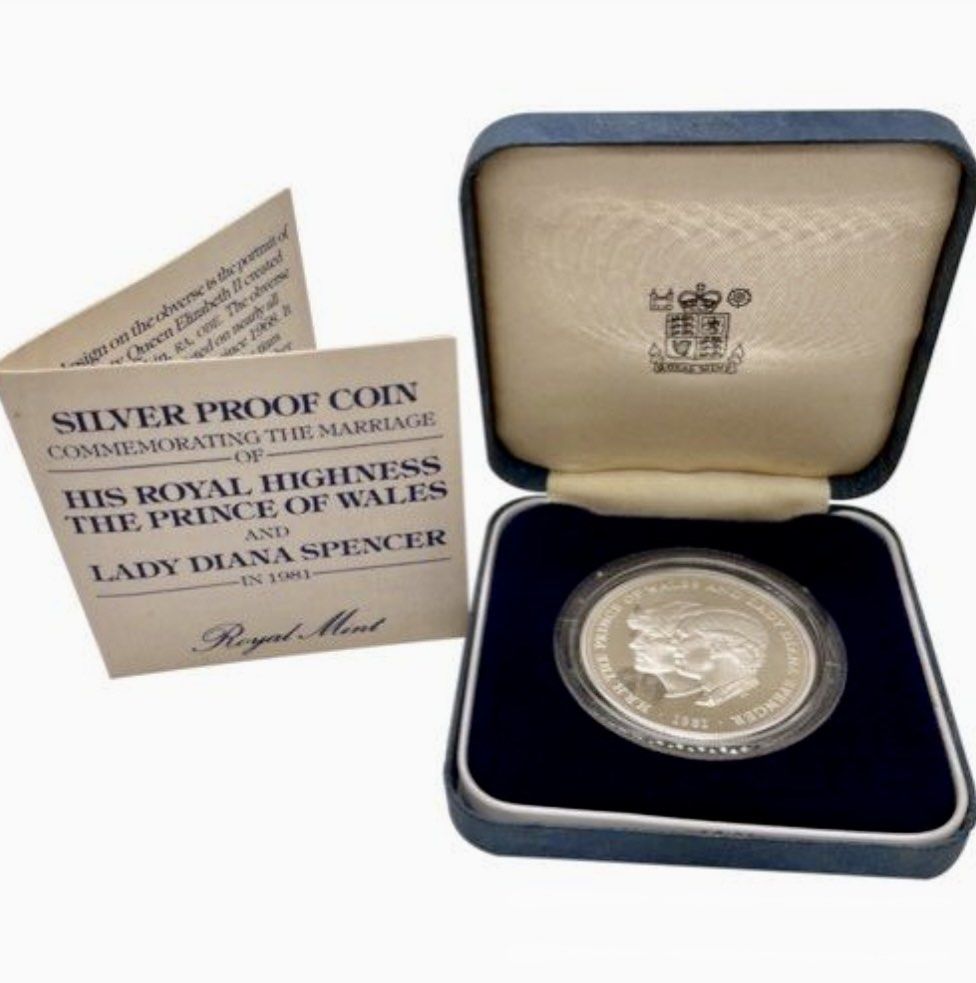 Silver Proof Coin His Royal Highness Prince of Wales & Lady Diana