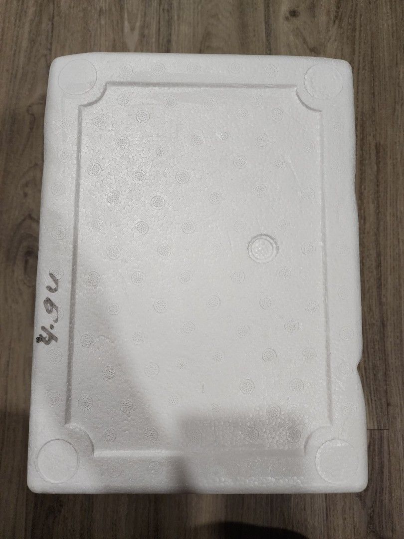 Styrofoam boxes for sale, Furniture & Home Living, Home Improvement